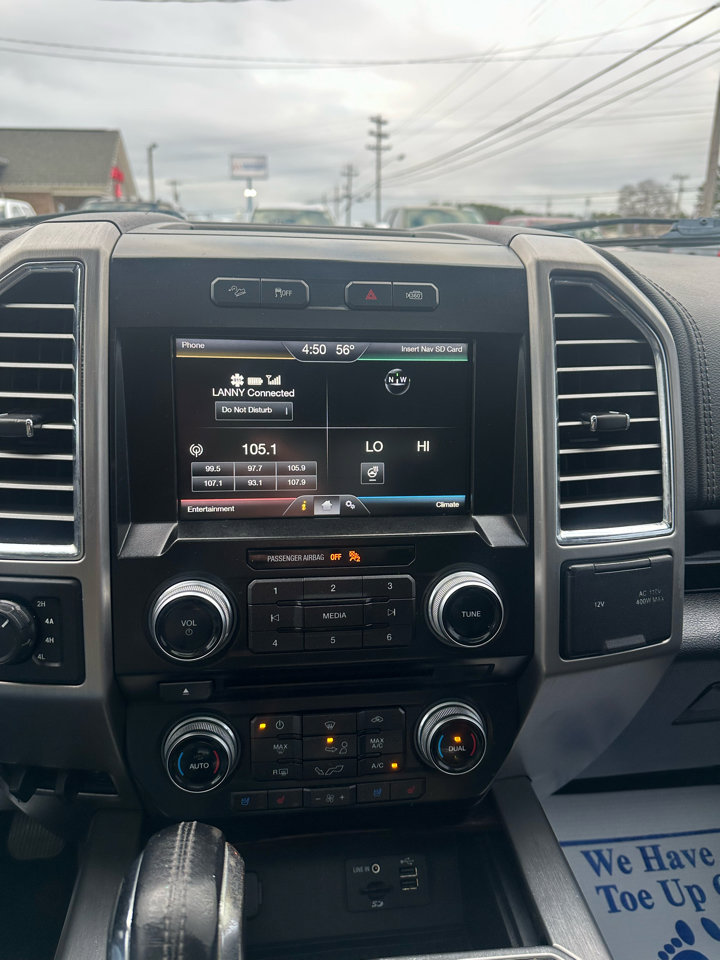 Used 2015 Ford F150 Platinum w/ Equipment Group 701A Luxury image 16