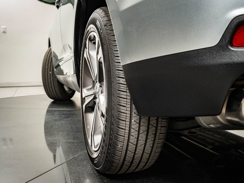 Certified 2025 Acura RDX w/ Technology Package image 53