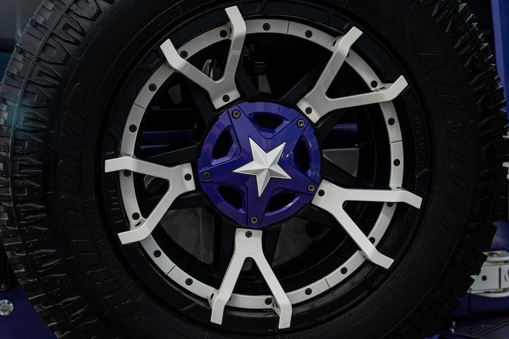 Used 2018 Jeep Wrangler Unlimited Sahara image 27