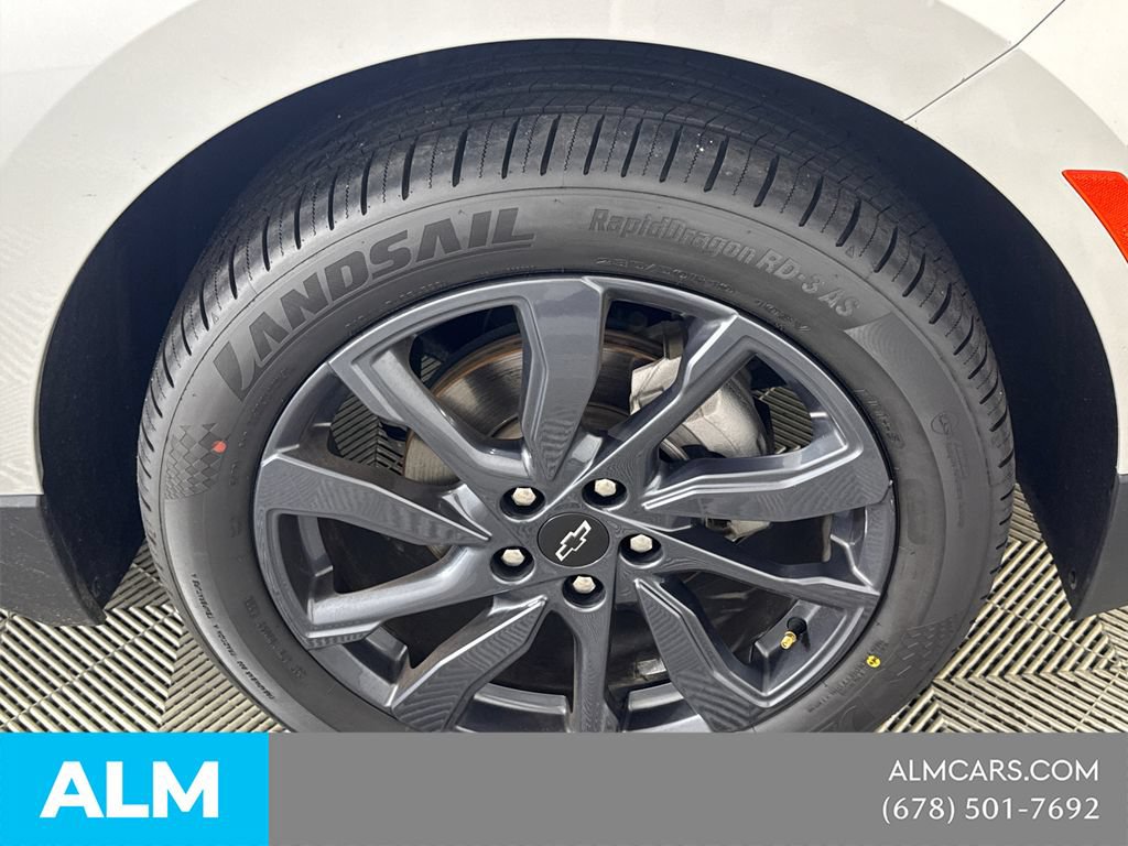 Used 2022 Chevrolet Equinox RS w/ LPO, Floor Liner Package FWD image 15