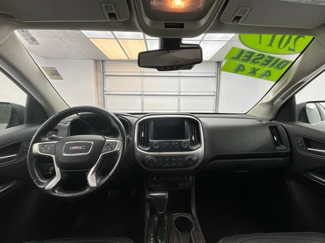 Used 2017 GMC Canyon SLT w/ Driver Alert Package AWD/4WD image 4