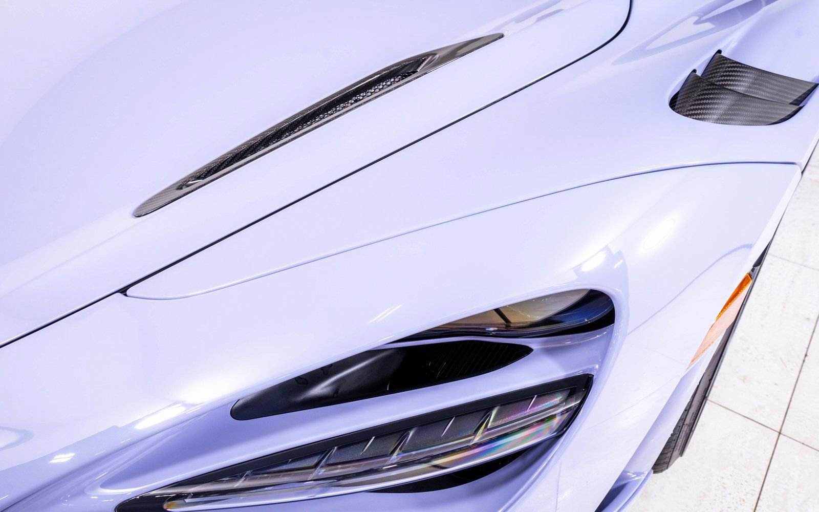 Used 2025 McLaren 750S Spider image 17