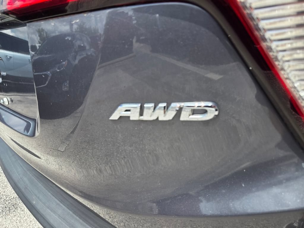 Used 2021 Honda HR-V LX image 10