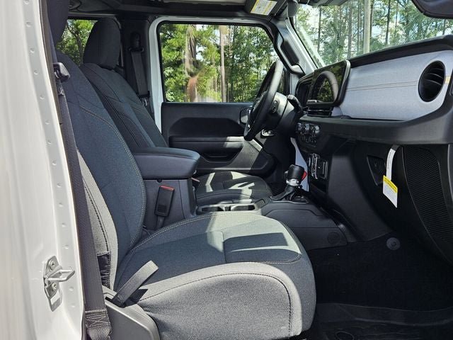 New 2024 Jeep Gladiator Sport AWD/4WD image 15