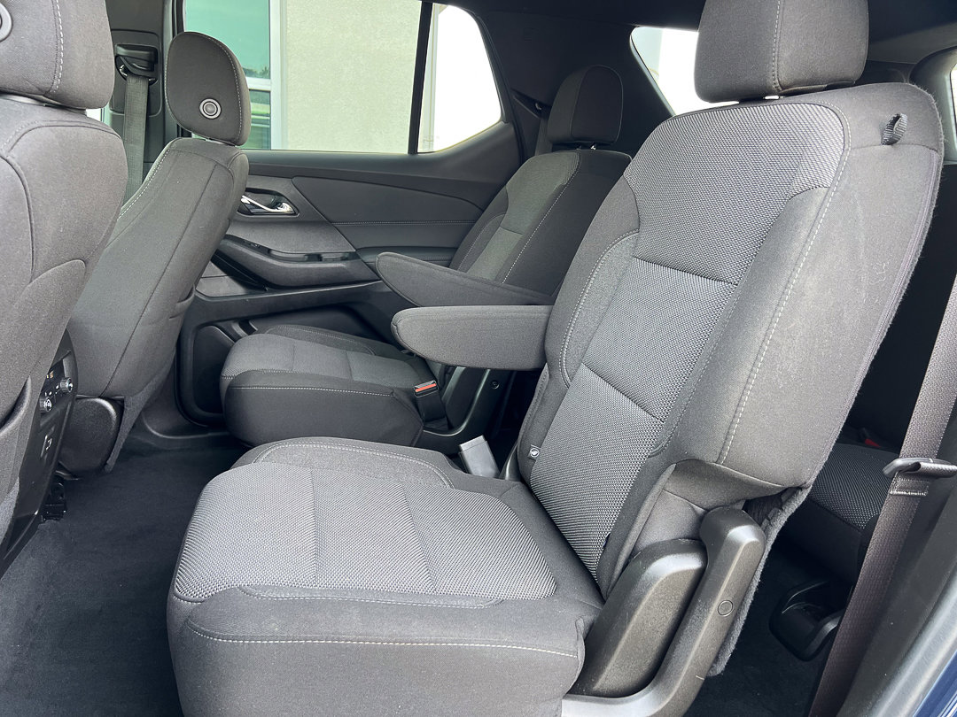 Used 2023 Chevrolet Traverse LT image 27