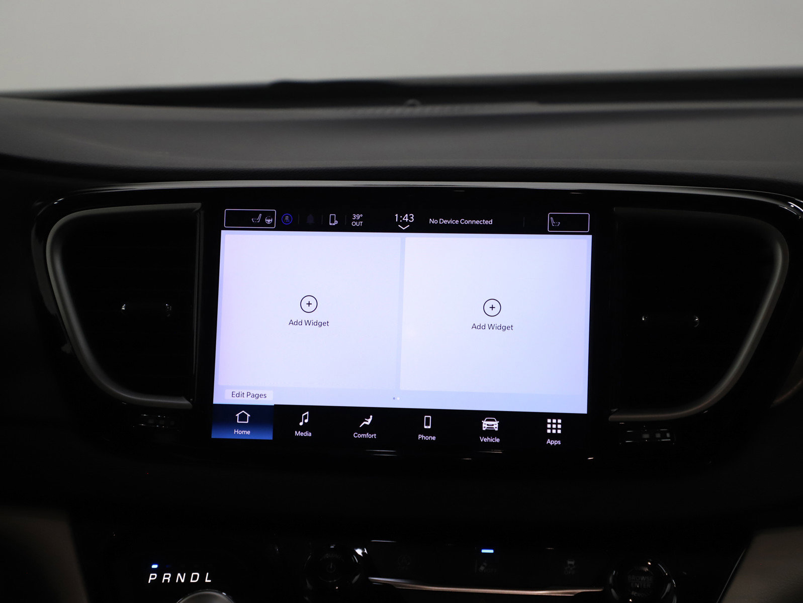 Used 2022 Chrysler Pacifica Touring-L image 16