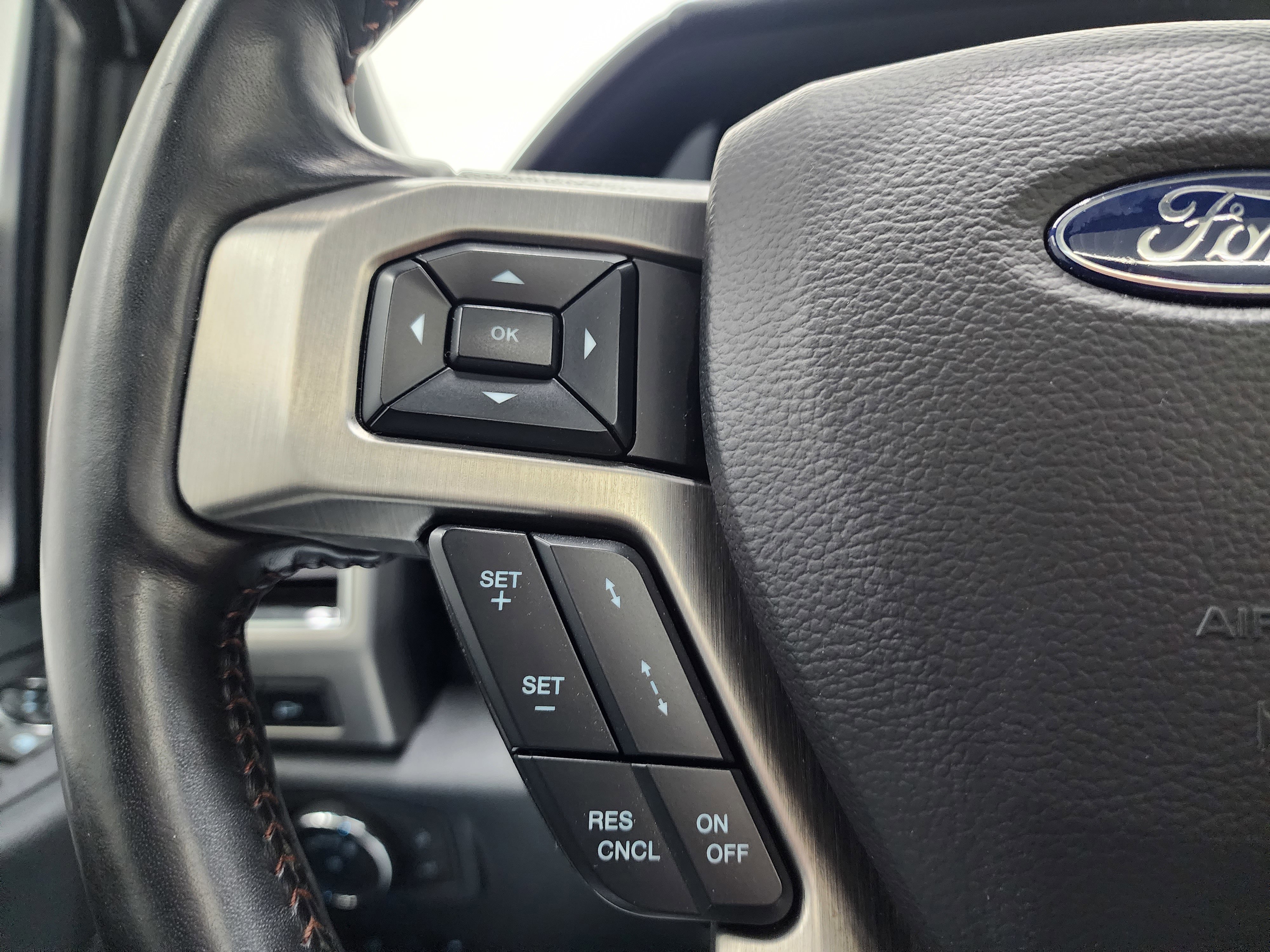 Used 2022 Ford F250 Platinum w/ Tremor Off-Road Package image 14