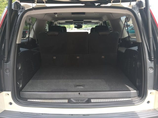 Used 2015 Cadillac Escalade ESV Luxury AWD/4WD image 12