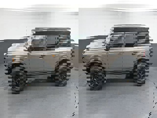 New 2026 Ford Bronco Badlands AWD/4WD image 19