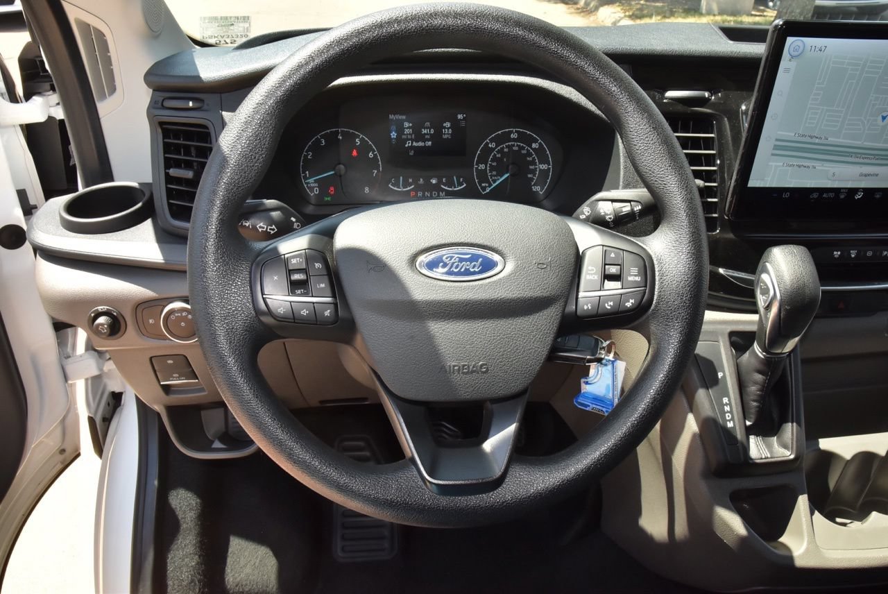 Used 2025 Ford Transit 350 XLT RWD image 22