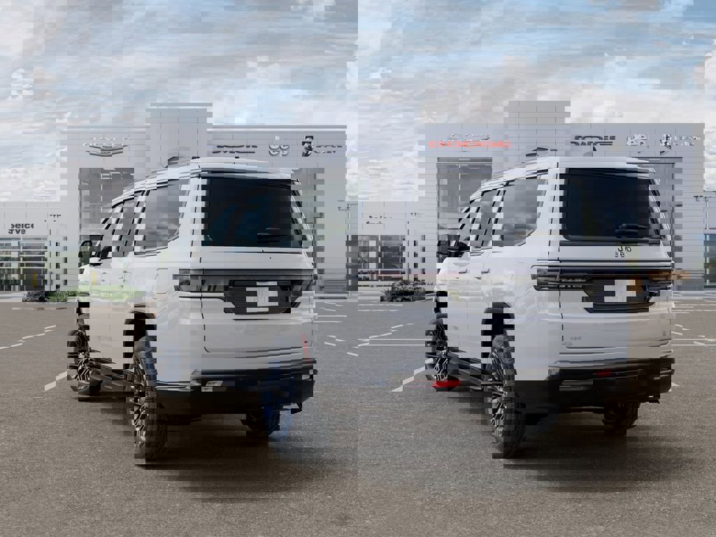 New 2026 Jeep Grand Wagoneer L 4WD image 3