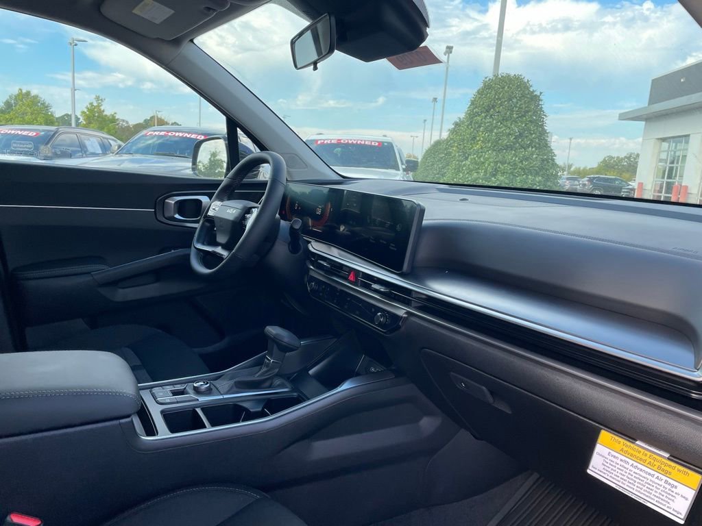 New 2026 Kia Sorento LX FWD image 31