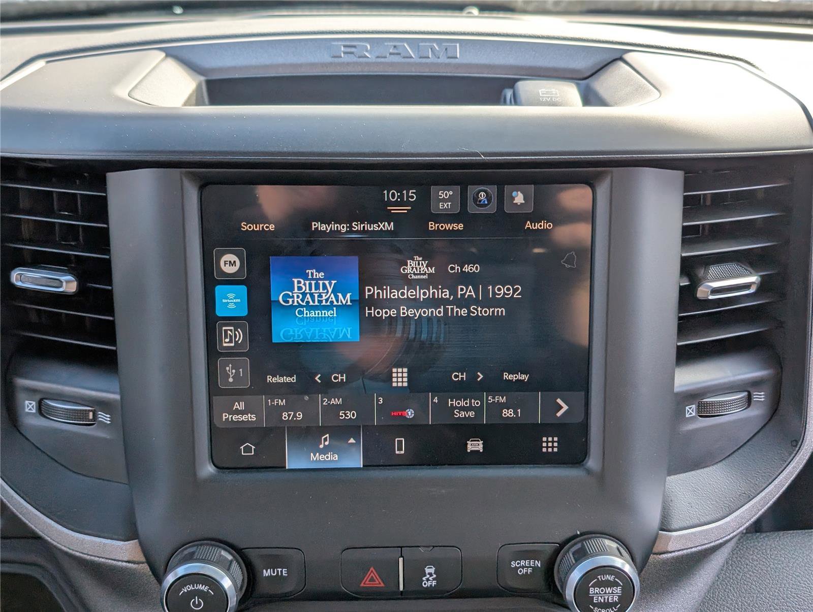 Used 2024 RAM 3500 Tradesman w/ Chrome Appearance Group image 25