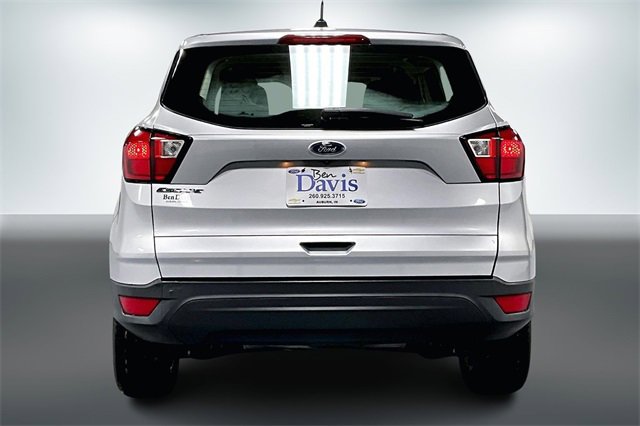Used 2019 Ford Escape S image 6