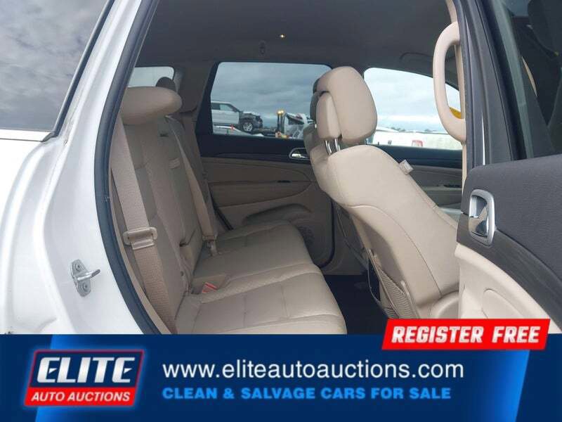 Used 2022 Jeep Grand Cherokee Laredo E image 16