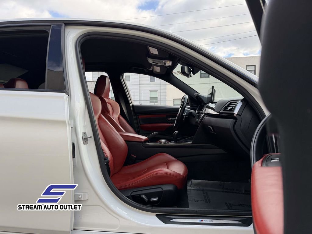 Used 2016 BMW M3 w/ Executive Package image 12