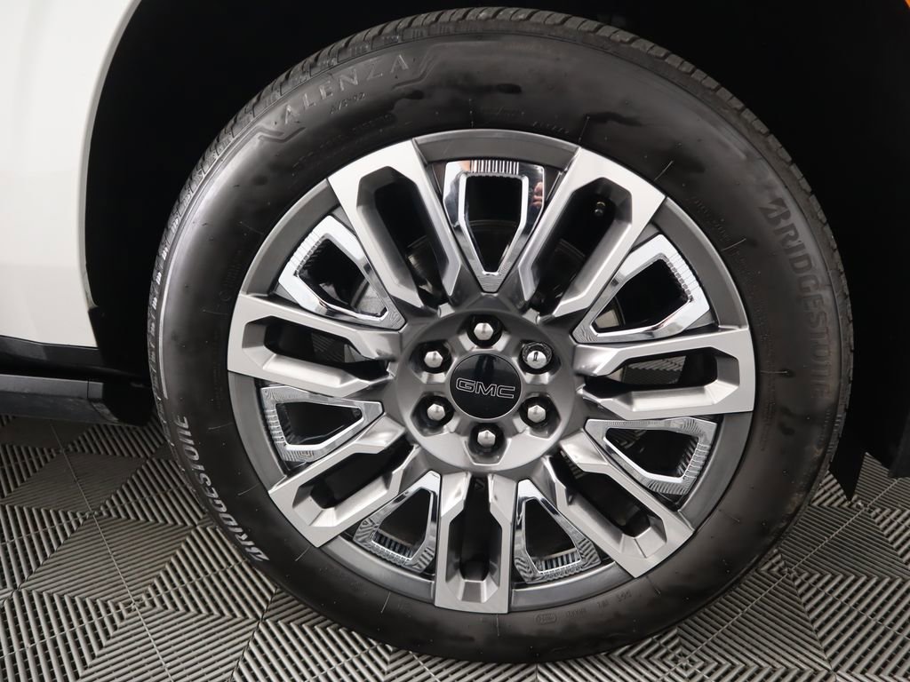 Used 2024 GMC Yukon Denali Ultimate image 35