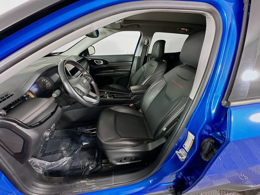 Used 2022 Jeep Compass Trailhawk w/ Sun and Sound Group image 32