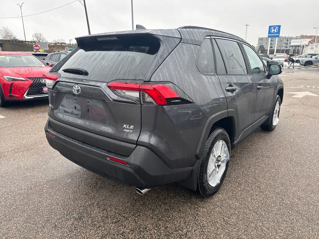 New 2025 Toyota RAV4 XLE image 7