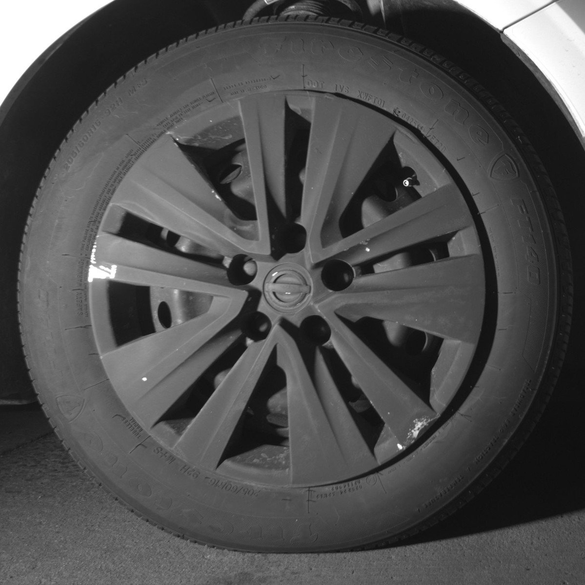 Used 2025 Nissan Sentra S FWD image 13