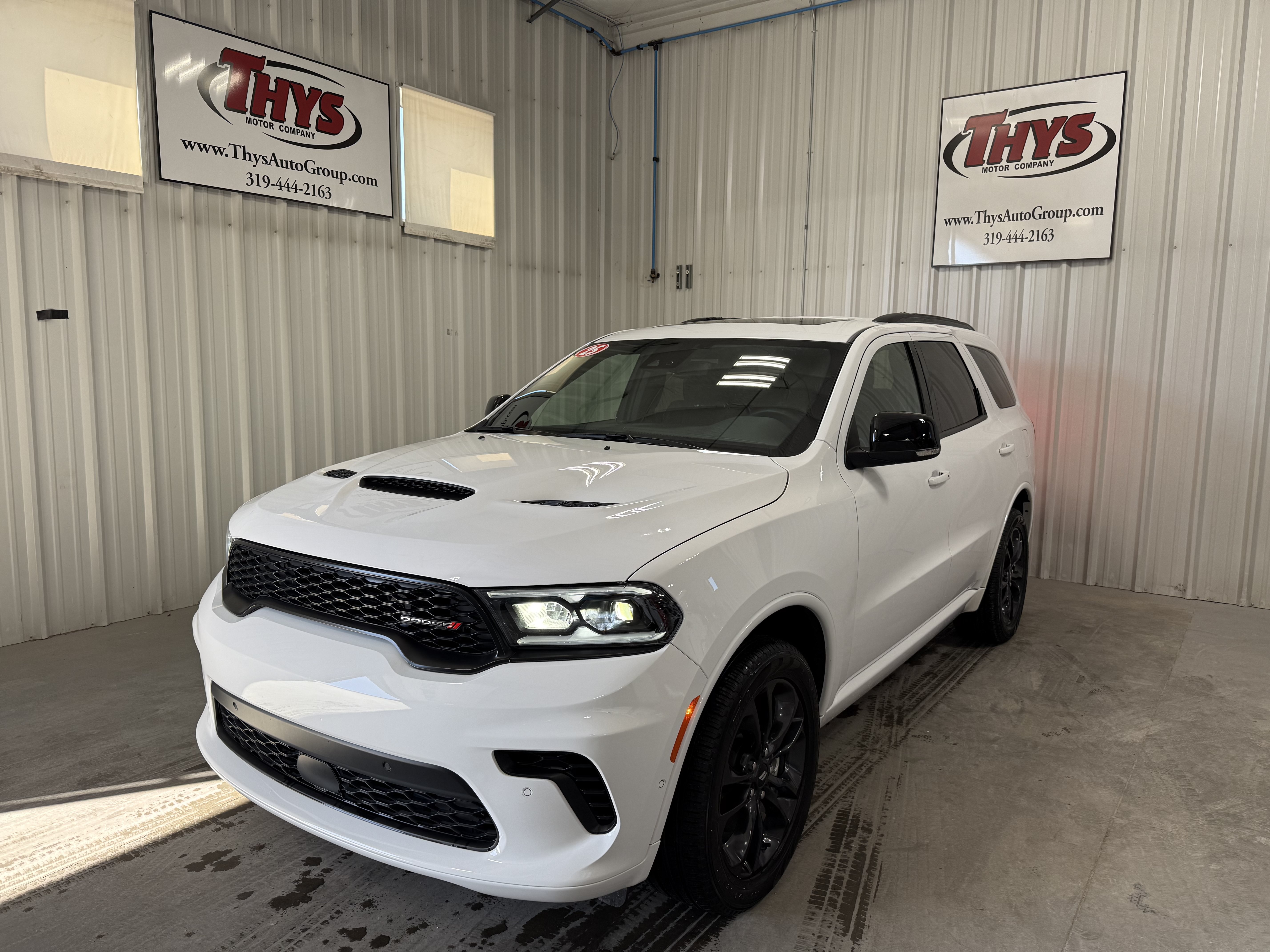 Used 2025 Dodge Durango GT AWD/4WD image 14