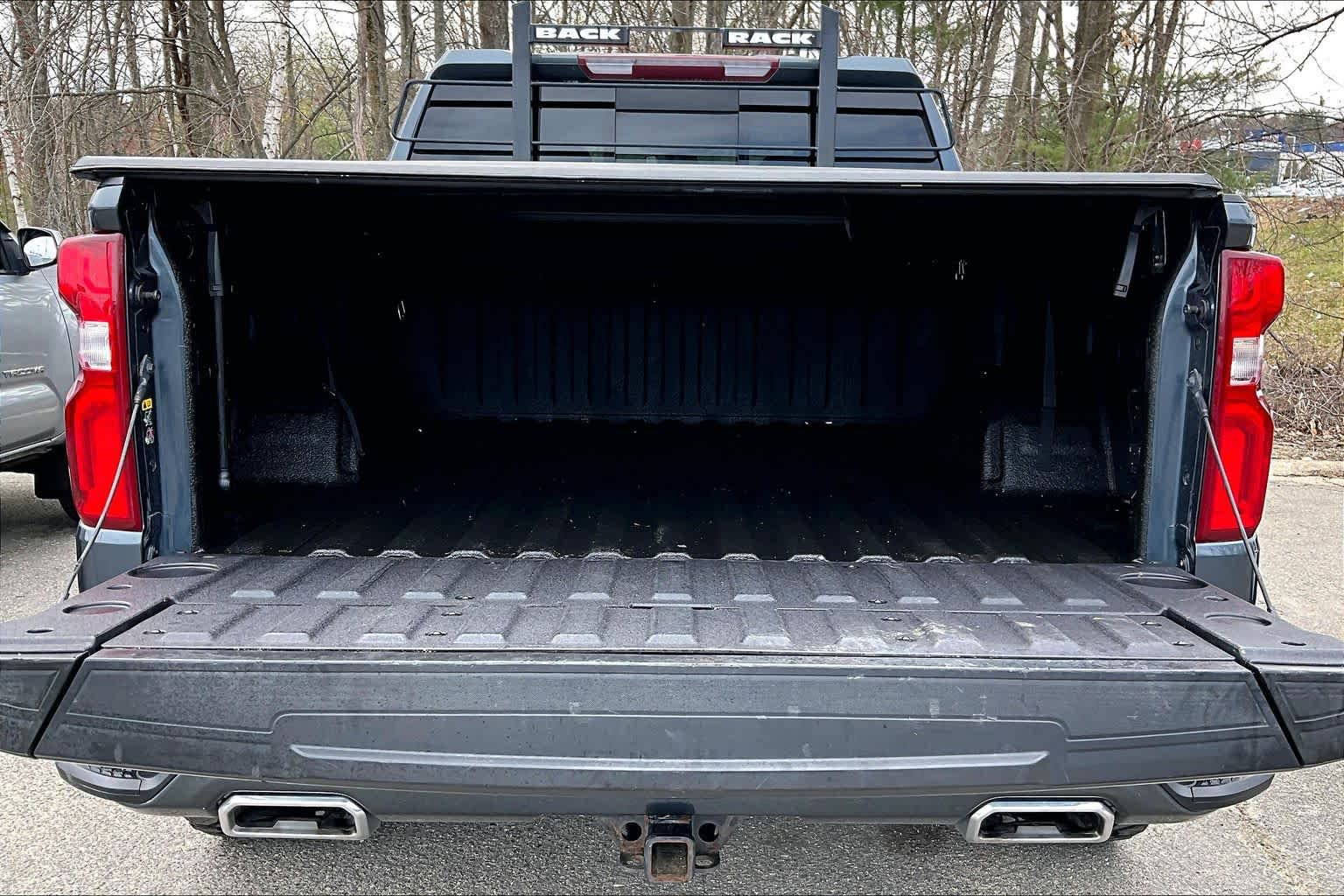 Used 2021 Chevrolet Silverado 1500 RST w/ Convenience Package II AWD/4WD image 30