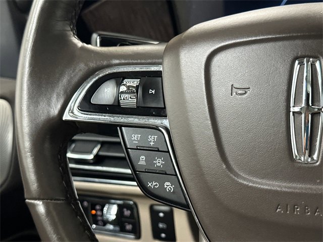 Used 2022 Lincoln Navigator Reserve image 28
