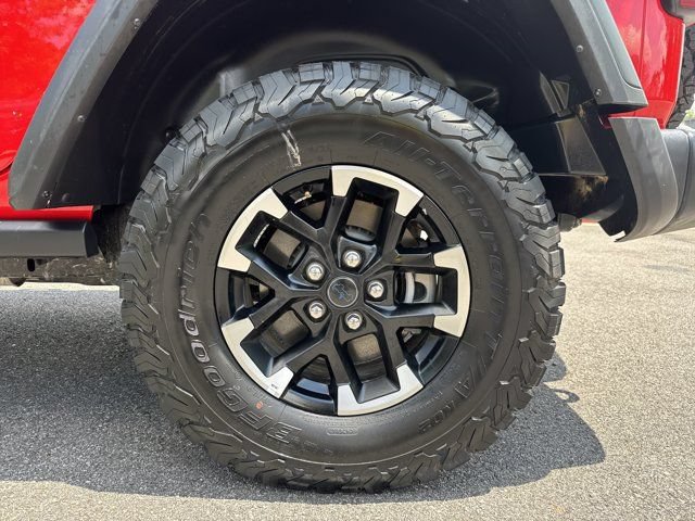 Certified 2025 Jeep Wrangler Unlimited Rubicon 4xe w/ Convenience Group AWD/4WD image 19