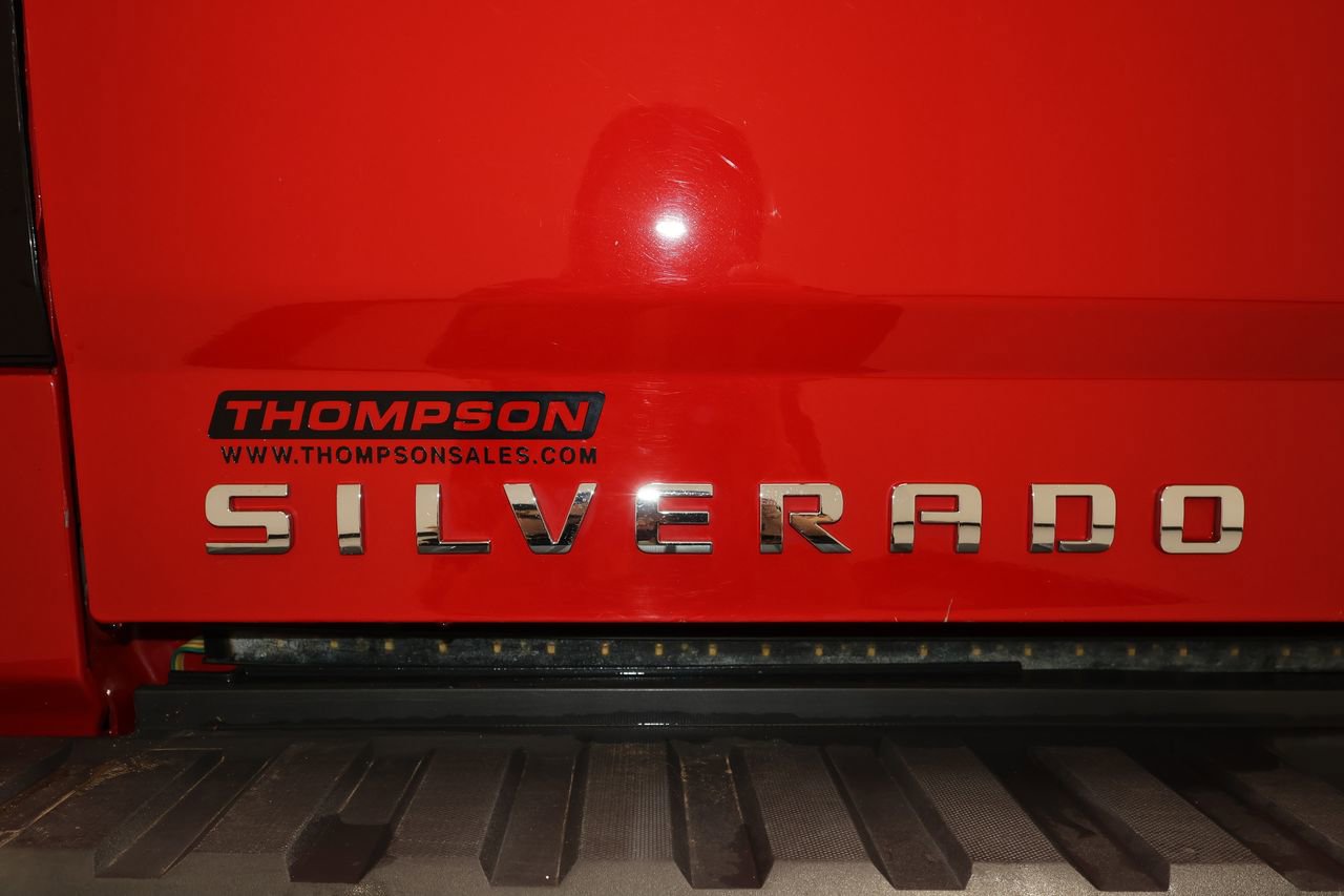 Used 2018 Chevrolet Silverado 1500 LT w/ All Star Edition image 33