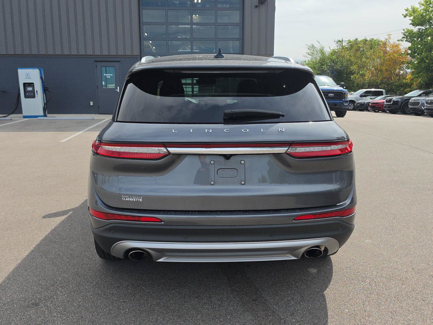 Used 2021 Lincoln Corsair Reserve w/ Elements Package AWD/4WD image 4