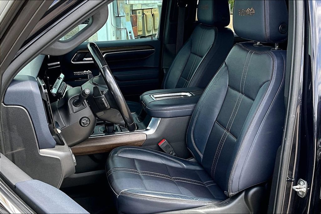 Used 2022 Chevrolet Silverado 1500 High Country w/ Z71 Off-Road Package AWD/4WD image 30