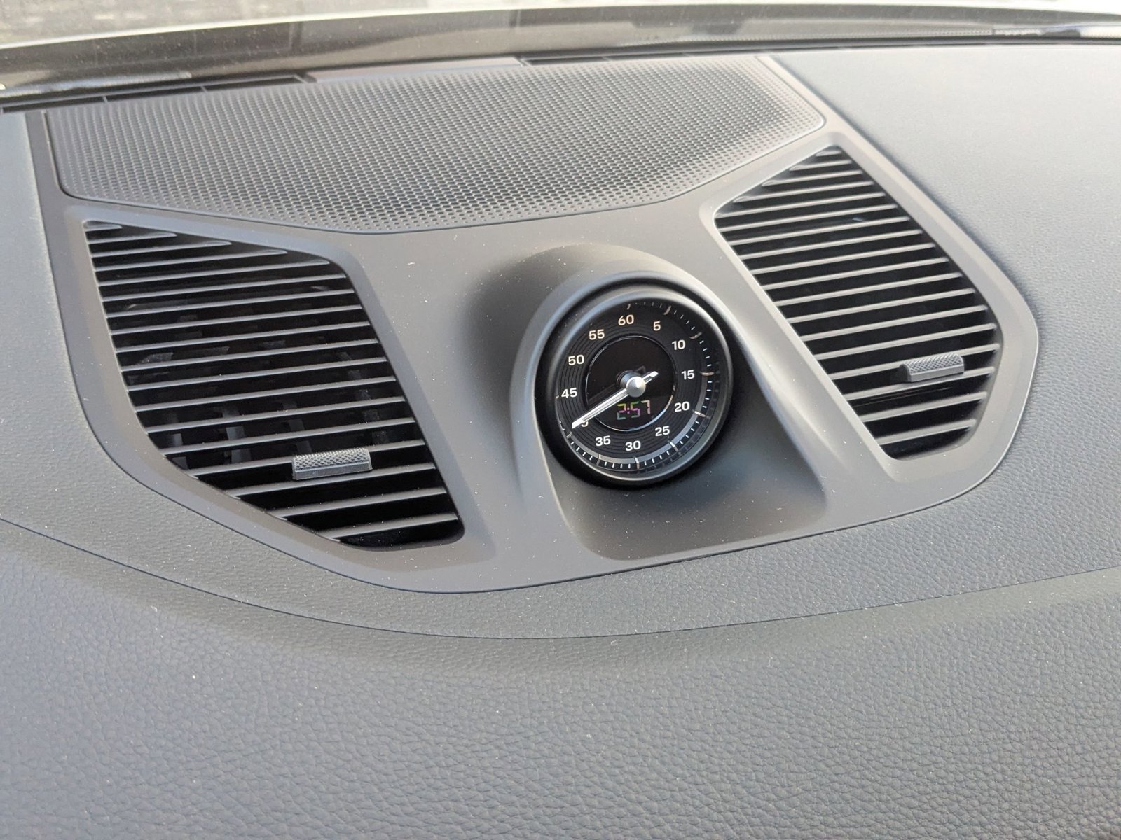 New 2026 Porsche Cayenne Coupe image 22