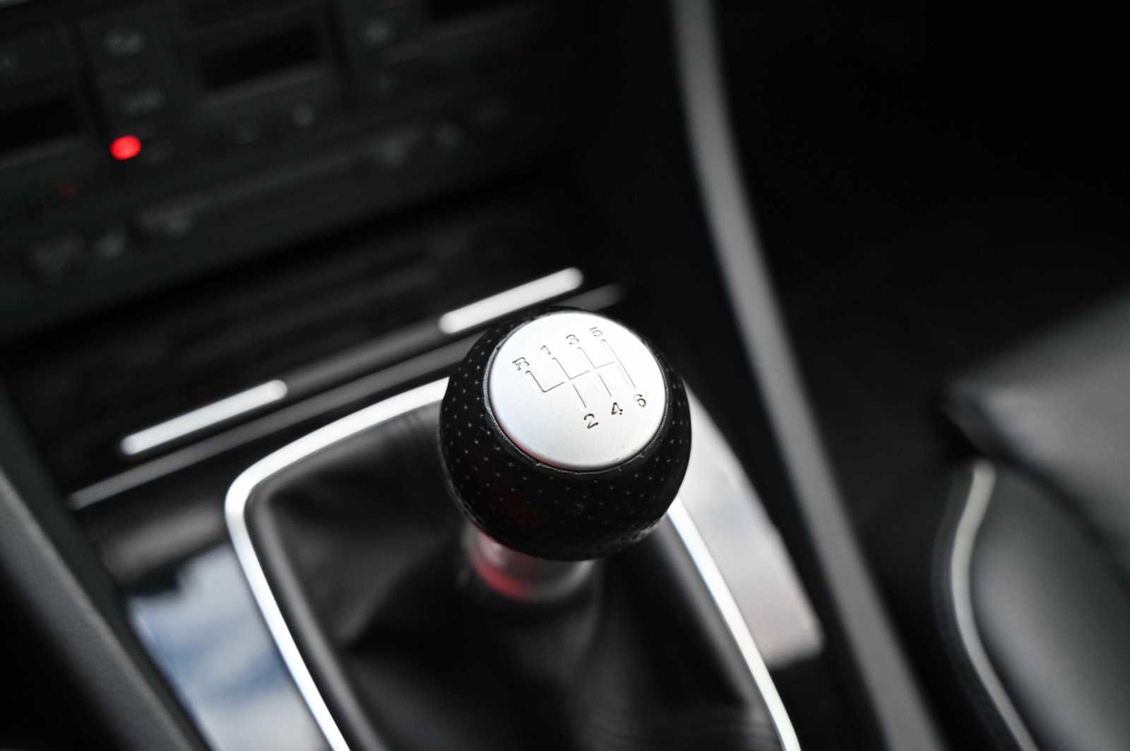 Used 2008 Audi RS 4 Sedan AWD/4WD image 14