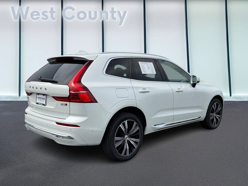 Certified 2023 Volvo XC60 B5 Ultimate AWD/4WD image 4