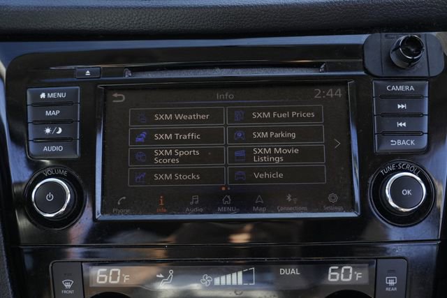 Used 2018 Nissan Rogue SV w/ Premium Package image 54