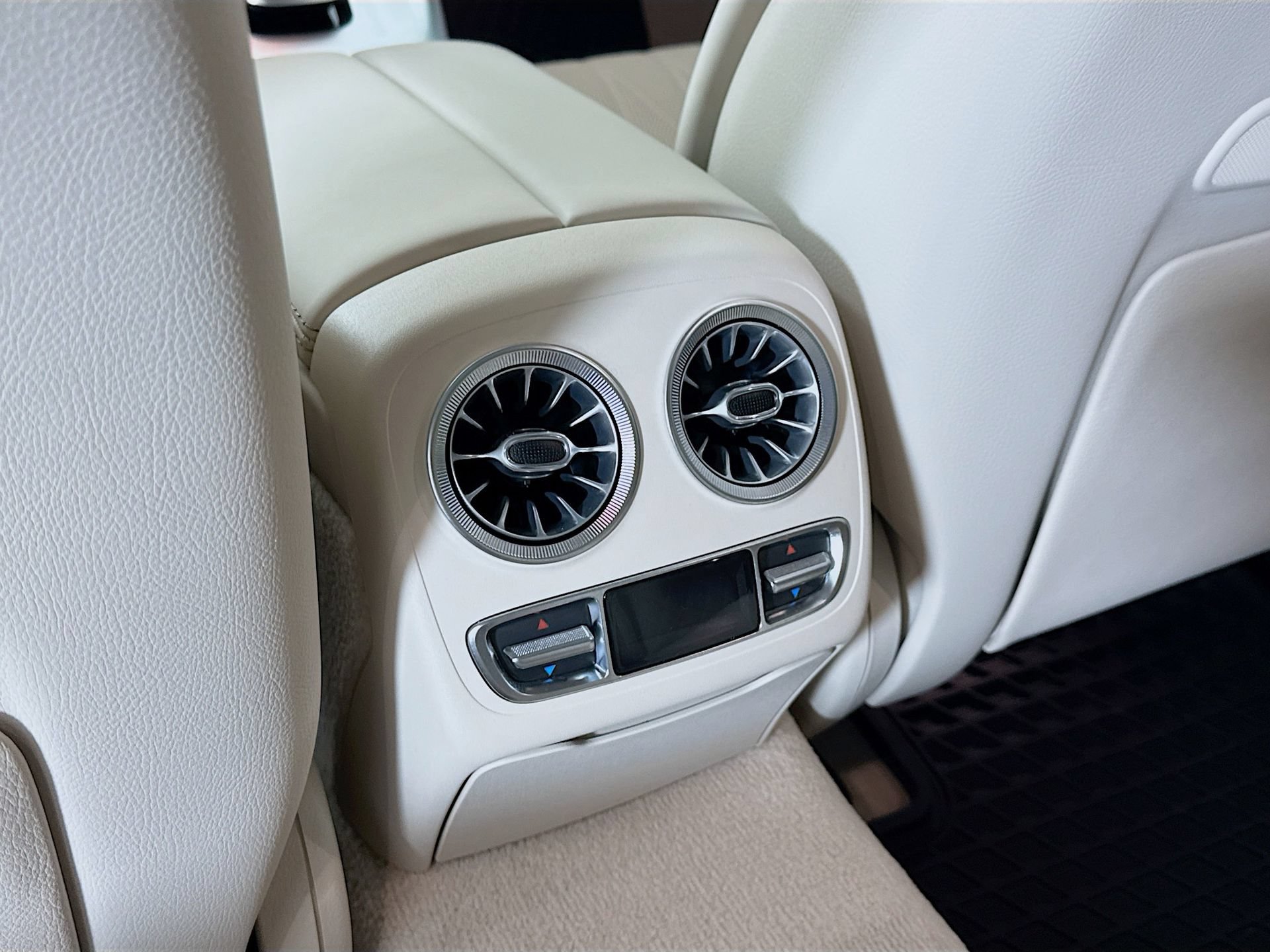 Certified 2026 Mercedes-Benz AMG GT 63 image 27