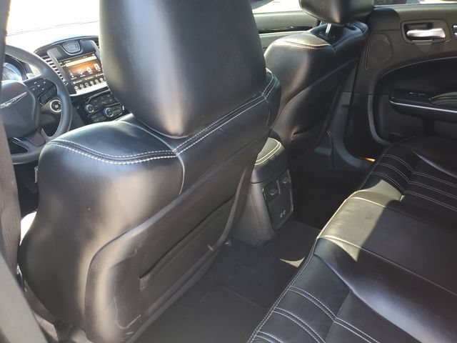 Used 2022 Chrysler 300 S RWD image 13