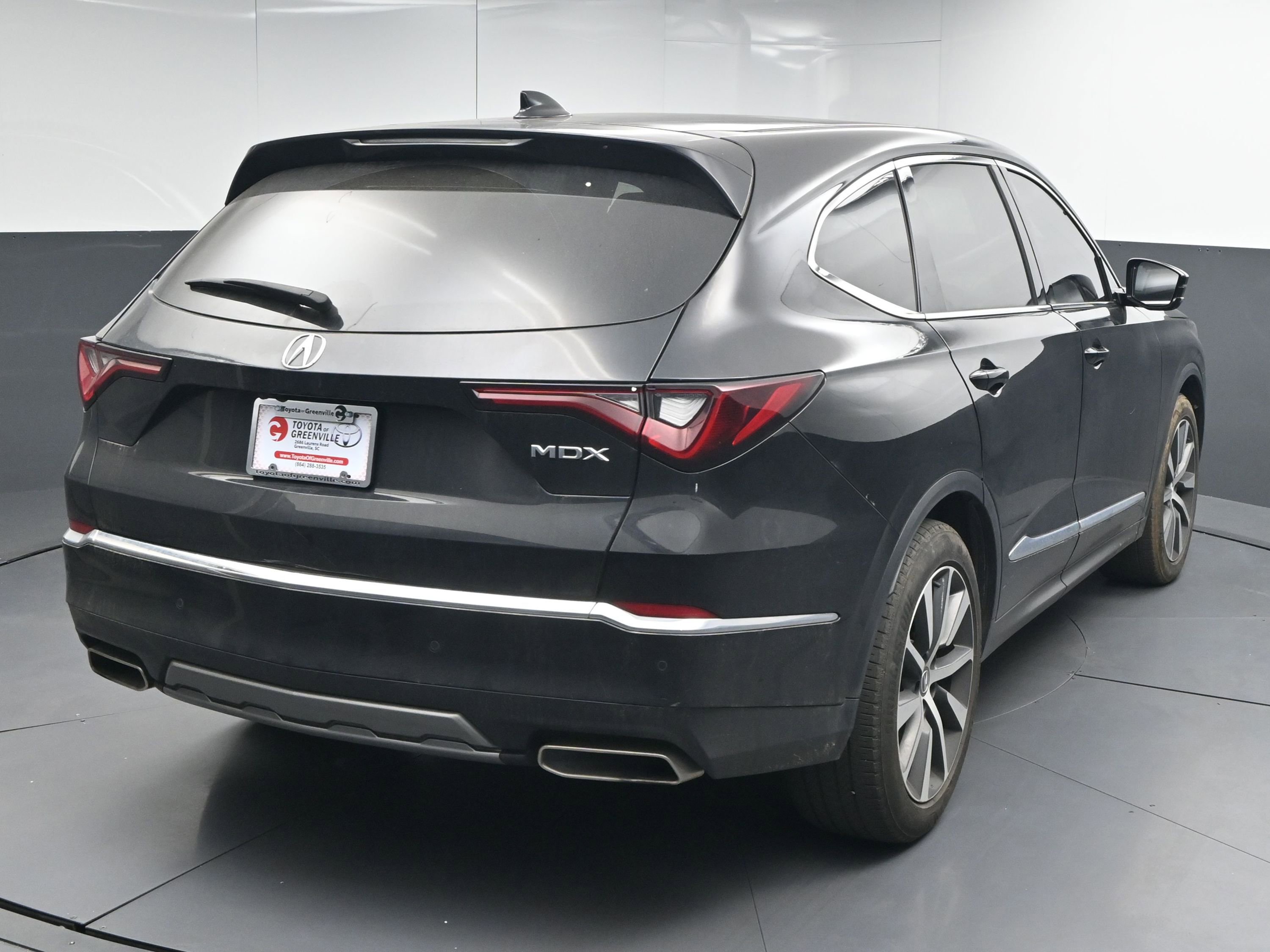 Used 2025 Acura MDX FWD w/ Technology Package image 8