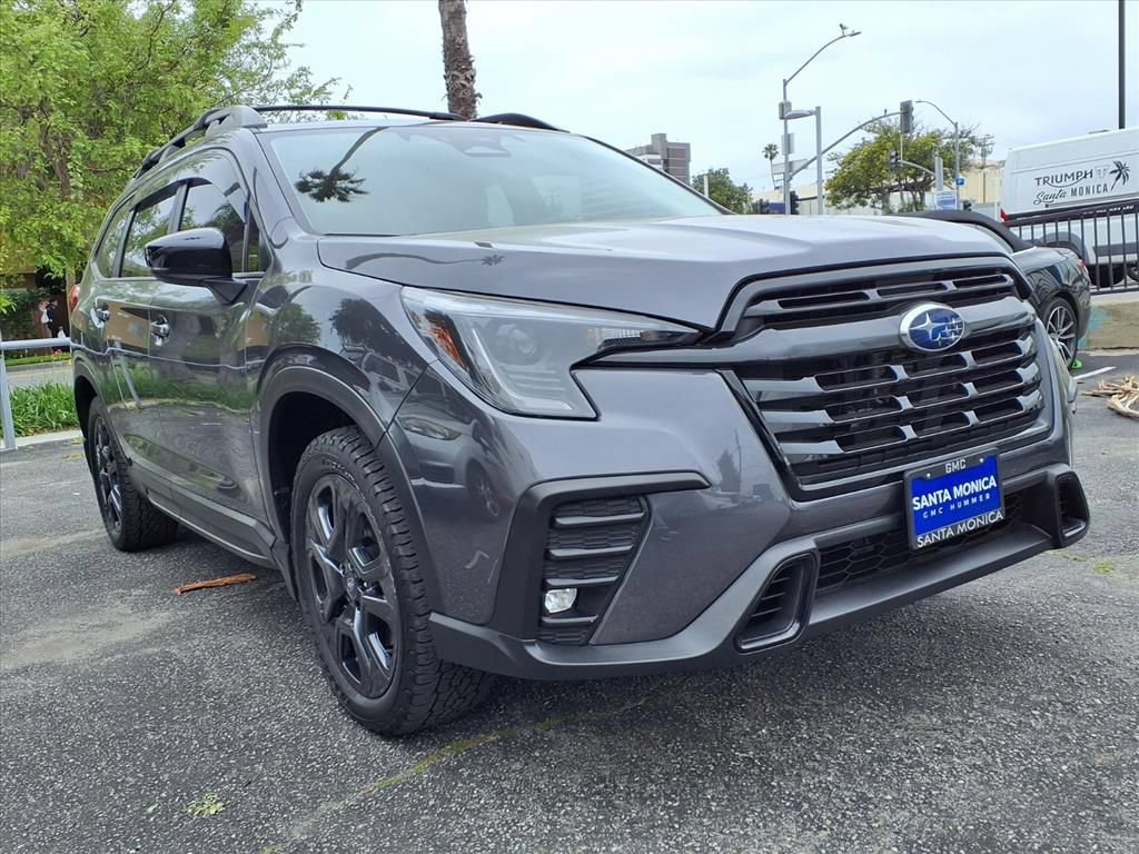 Used 2025 Subaru Ascent Onyx Edition AWD/4WD image 3