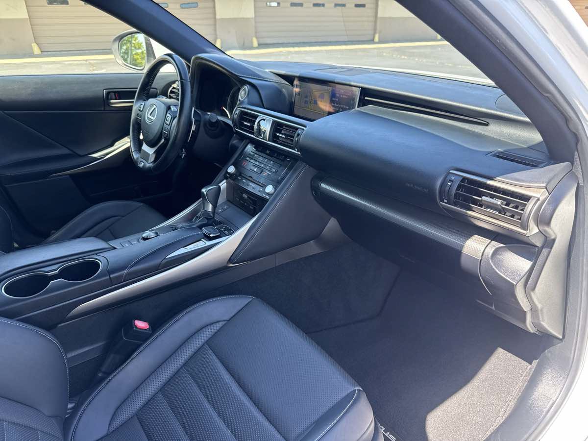 Used 2017 Lexus IS 350 F Sport w/ F Sport Package RWD image 20
