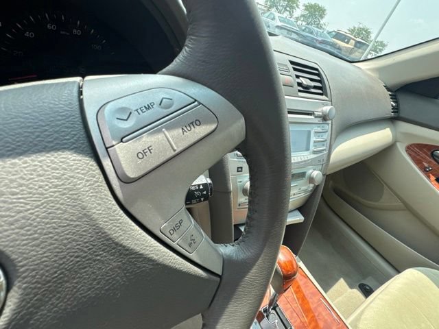 Used 2009 Toyota Camry XLE FWD image 18