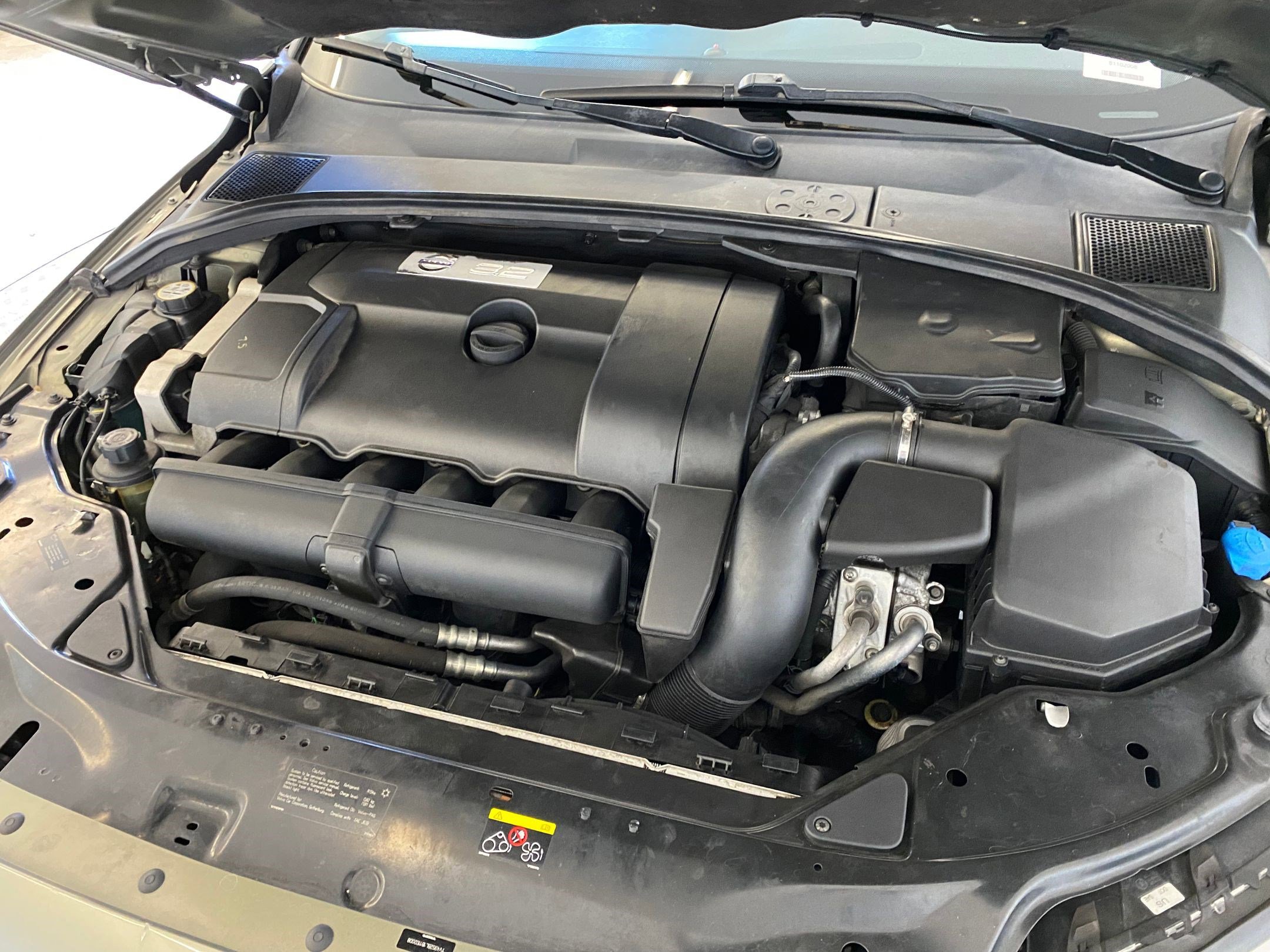 Used 2011 Volvo XC70 3.2 image 30