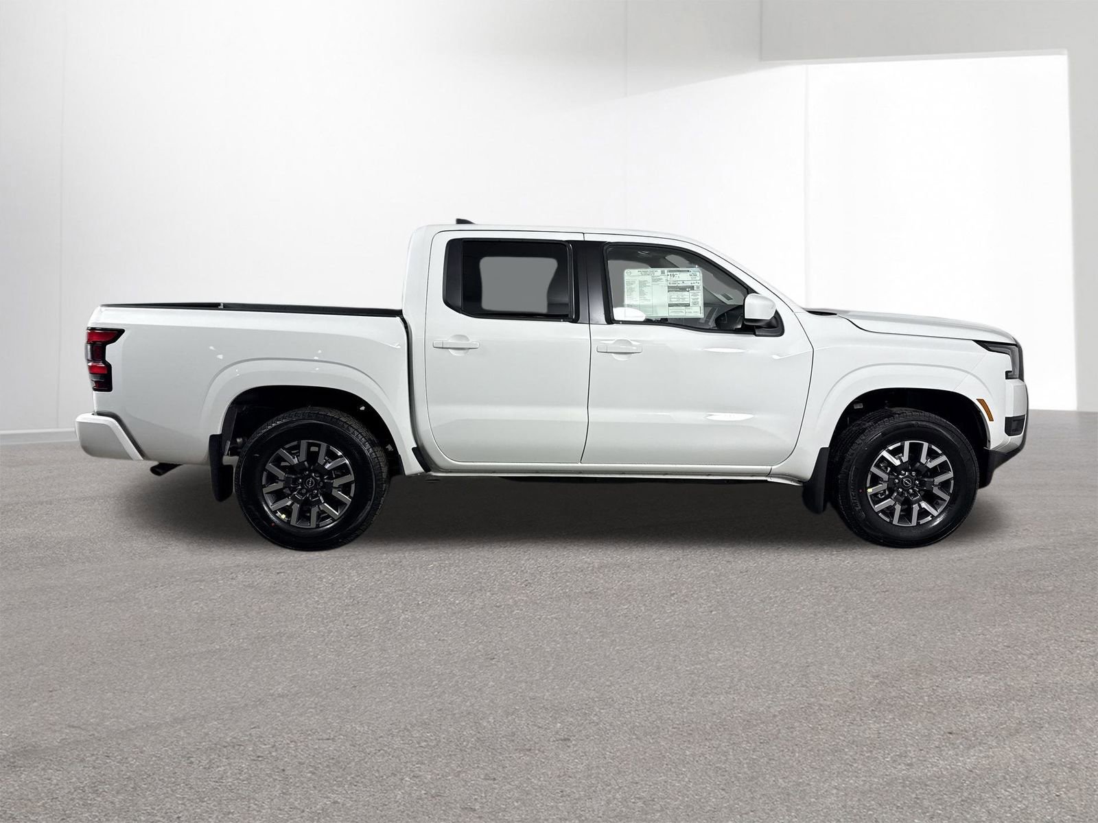 New 2026 Nissan Frontier SV w/ Tow Package image 34