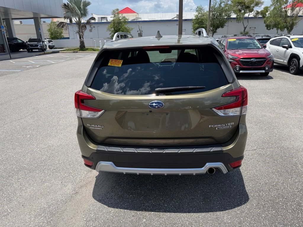 Used 2023 Subaru Forester Touring AWD/4WD image 6