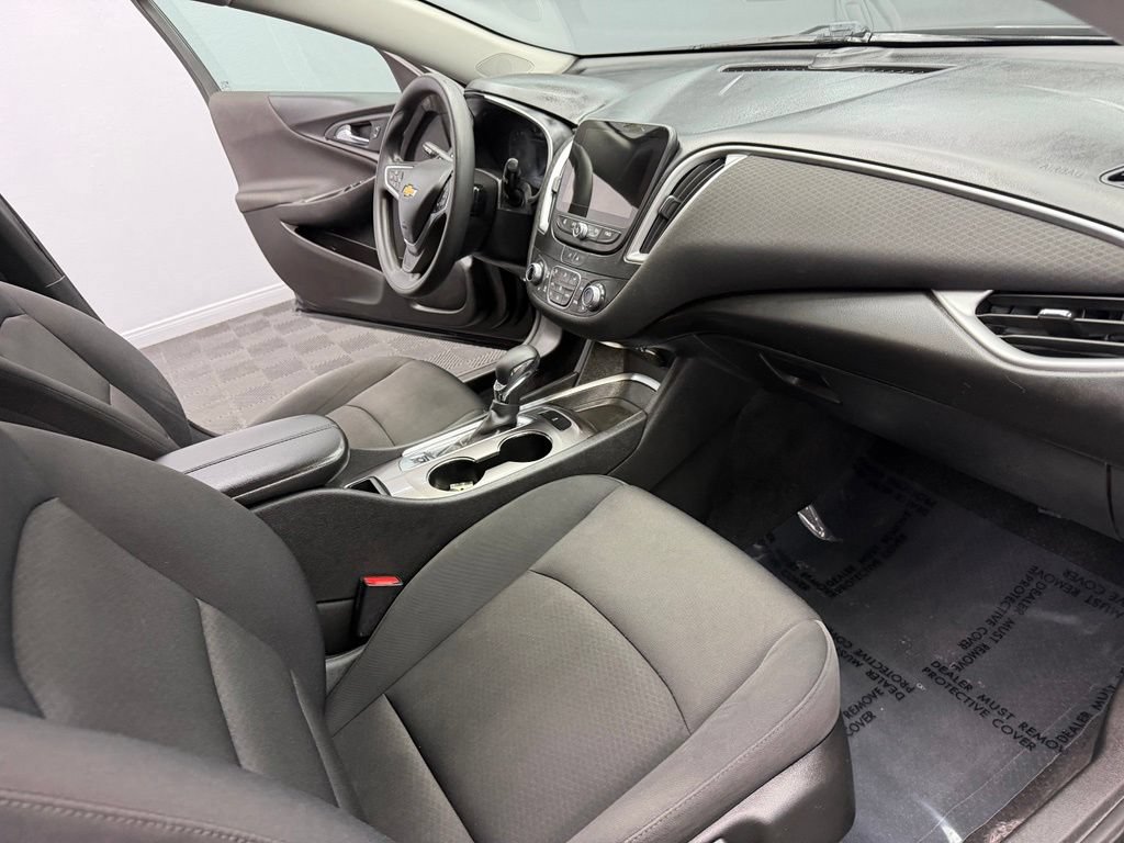 Used 2022 Chevrolet Malibu LT FWD image 52