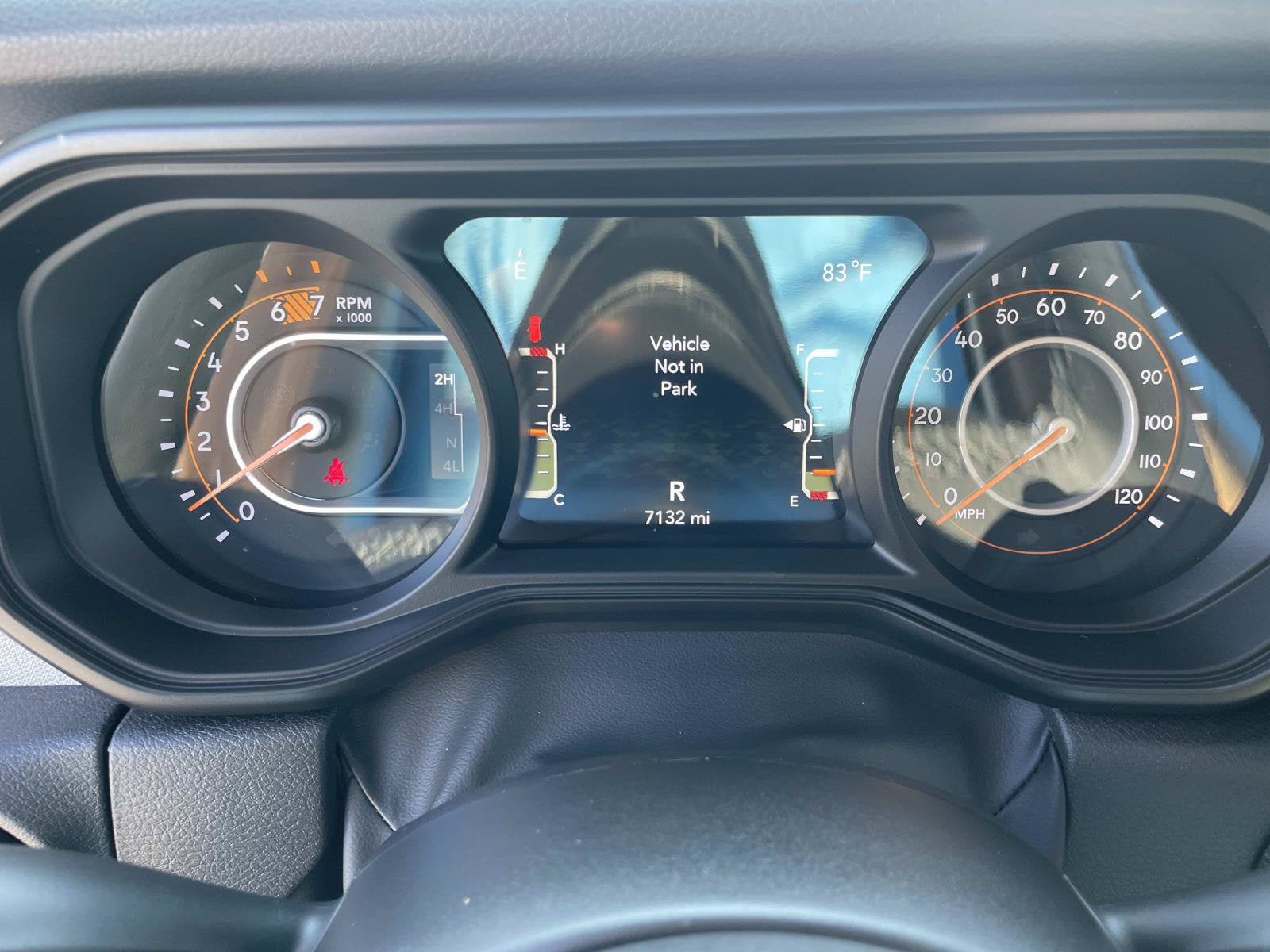 Used 2025 Jeep Wrangler Unlimited Sport AWD/4WD image 24