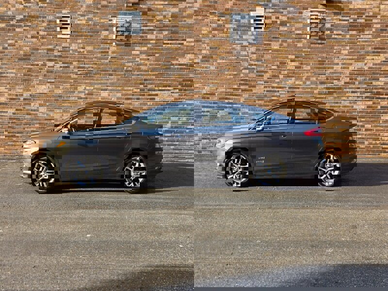 Used 2015 Ford Fusion Titanium image 8