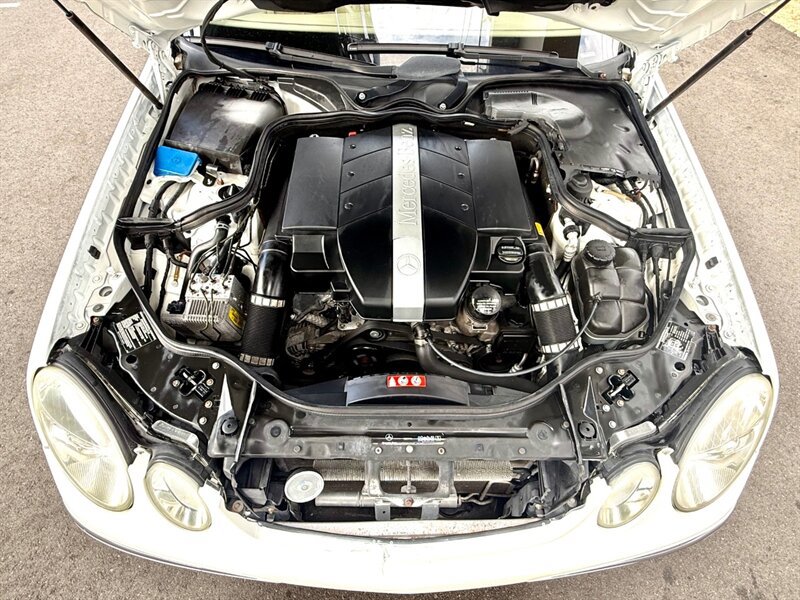 Used 2005 Mercedes-Benz E 320 Sedan image 12