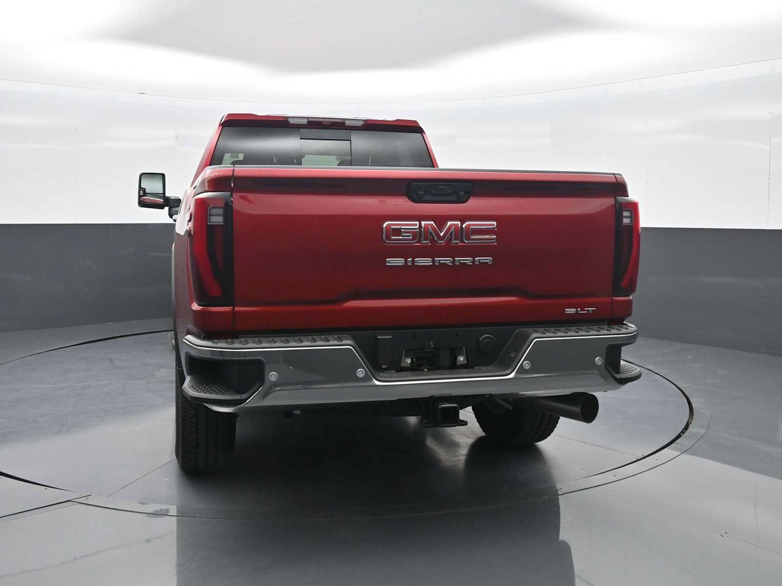 New 2026 GMC Sierra 2500 SLT w/ SLT Premium Package AWD/4WD image 8