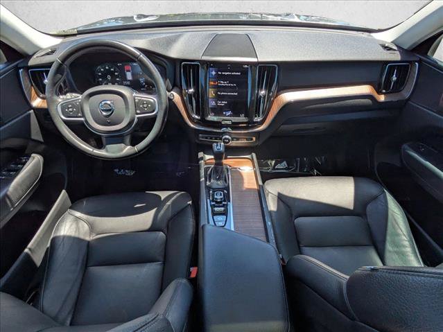 Used 2021 Volvo XC60 T5 Momentum w/ Protection Package Premier FWD image 16